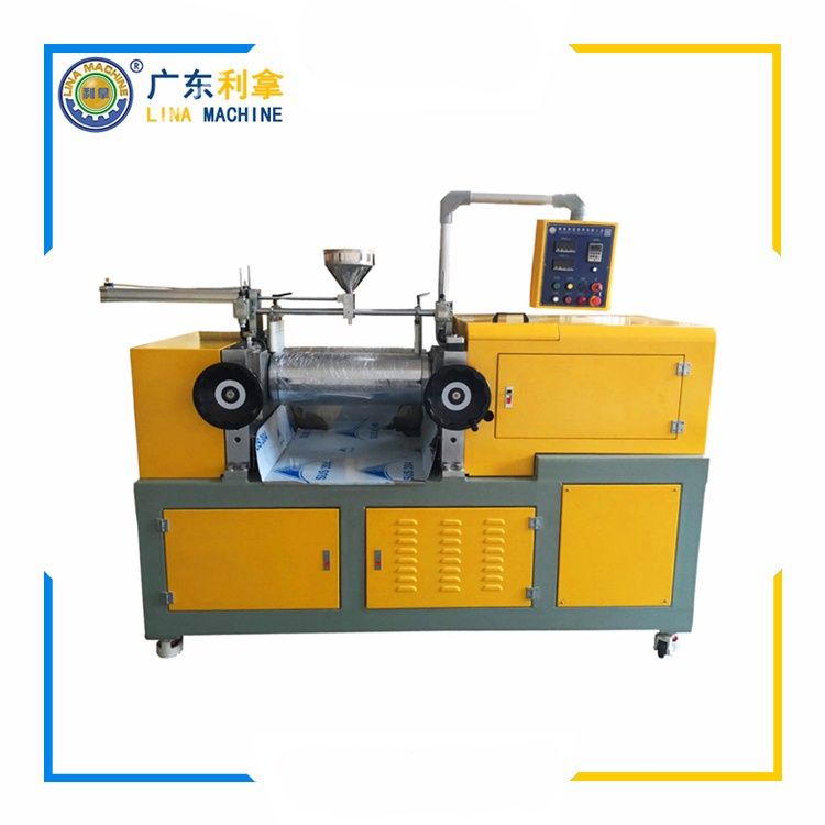 《揭秘三輥開(kāi)煉機(jī):高效煉膠的秘密武器-2